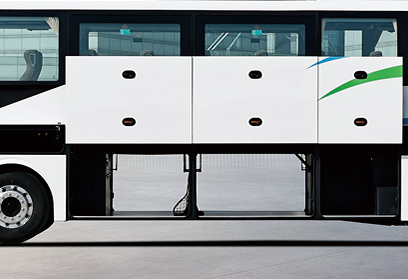 同級(jí)更大行李倉