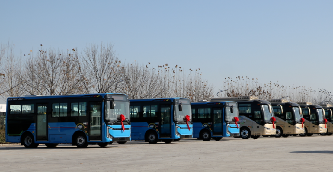 助推城鄉(xiāng)交通一體化！批量中通新能源客車交付黑龍江穆棱
